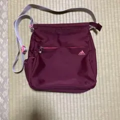 アディダス　ショルダーバッグ