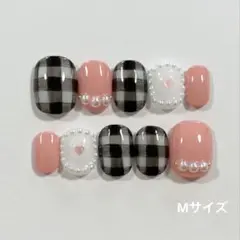 281.●メルカリ便●［Mサイズ］ネイルチップ☆
