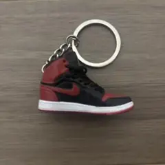 NIKE AIR JORDAN 1 MID ミニフィギャア