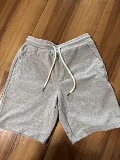GU グレー ショートパンツ M