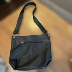 Item thumbnail for item 6819f3bd-d40b-4b5c-acbd-22a749dddd0d