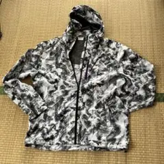 FIRST DOWN ナイロンジャケット 収納ポーチつきLサイズ