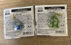 オーマイカフェ　トイストーリー30周年　リトルグリーンメン　レックス　チャーム