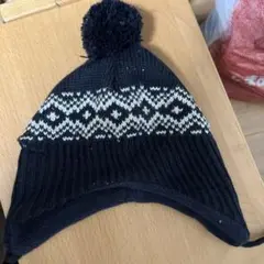 H&M ポンポン付きニット帽 M