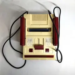 【匿名発送】玩具/ファミリーコンピュータ/本体
