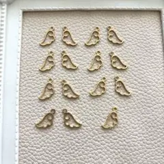 チャーム 羽