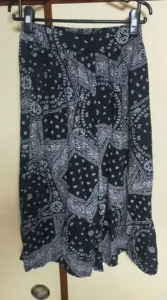 ペイズリー柄ガウチョパンツ ユニセックス　ワイドパンツ