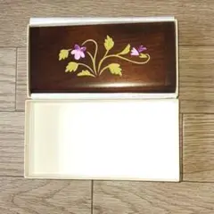 新品 工芸品 印鑑ケース 木彫