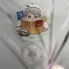 イソップ・カール アクスタ