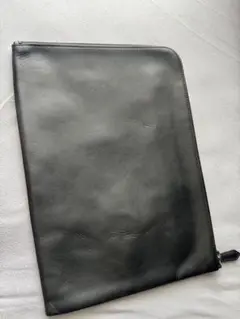 united arrows 黒のレザー クラッチバッグ
