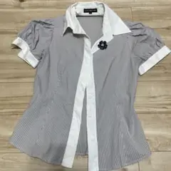 フォクシーFOXEY ストレッチシャツ★お花形ブローチ