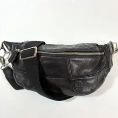 タケオキクチ レザー　本革　牛革　ボディ　バック　ONE SIZE