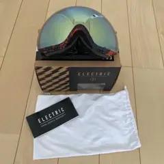 Item thumbnail for item e8b3e83b-9169-4247-aadb-6aef0e3472a1