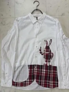 古着　ウサギシルエットプリントシャツ　Mサイズ