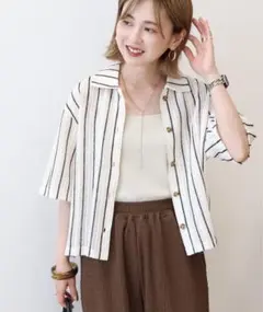 メッシュ半袖ブラウス　Ｍサイズ