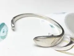 Item thumbnail for item bbec02a7-a2bd-40d1-a53d-58432cd0b127