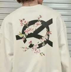 OY トレーナー ホワイト 花柄デザイン
