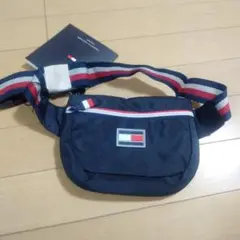 トミーヒルフィガー ロゴ付きポーチ ネイビー