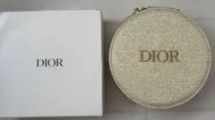 dior メイクポーチ