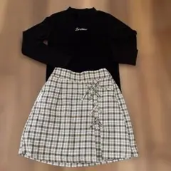 ラブトキ　そスカートタートルネックセット