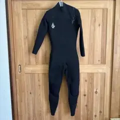 値下げ VOLCOM フルスーツ ブラック2mm Mサイズ