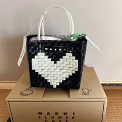 正規品　新品　マルニ　かごバッグ　ラブミニバスケット　ハート コード(ホワイトハート) MARNI MARKET LOVE MINI BASKET BAG | Marni