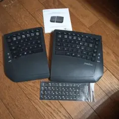 PERIBOARD-624ワイヤレス スプリット キーボード ブラック