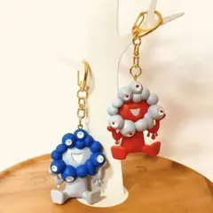 万博　ミャクミャク　キーホルダー　ストラップ　フィギュア　ガチャガチャ　2体
