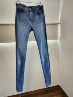 UNIQLO　ウルトラストレッチスキニーハイライズジーンズ丈長め84cm　２６
