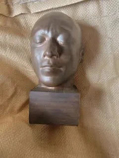 Item thumbnail for item c33401eb-40a9-432d-b9e0-a687cd38dca2