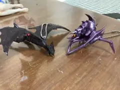 ストラップ HGシリーズ ガメラ ソルジャーレギオン & ギャオス飛行形態