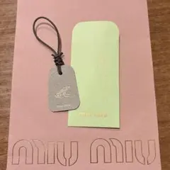 レモンさま専用　新品未使用✩miumiu チャーム　ブラック 2025年最新】MIU MIU レディース チャームの人気アイテム - メルカリ