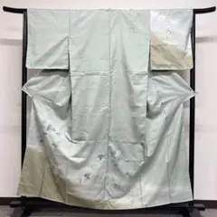 作家もの 青磁色の紬地に草花と水滴が描かれた訪問着 着物