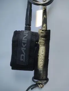 DAKINE ダカイン黒 ／グレー文字　リーシュコード新品 6ft7mm