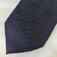 ARMANI ブラック　ネイビー ストライプ ネクタイ