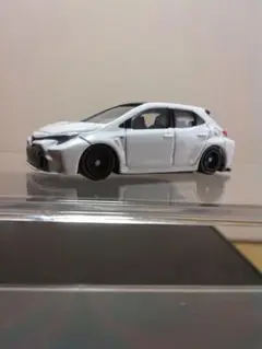 トミカ　トヨタ　GR　カローラ　カスタム　ローダウン　ミニカー