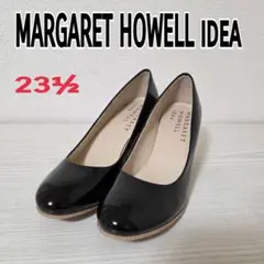 Item thumbnail for item 8b91d599-2880-4095-898a-ca879b9c4d4d