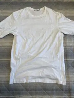 ユニクロ半袖Tシャツ Mサイズ サイドスリット