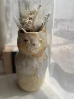 猫のフラワーベース