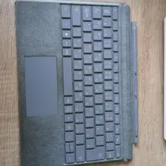Microsoft Surface Pro キーボードカバー グレー