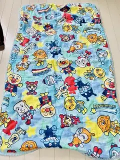 980円　アンパンマン 青　敷パッド　保育園　お昼寝
