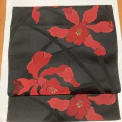 名古屋帯 黒 赤 カトレア? 織柄