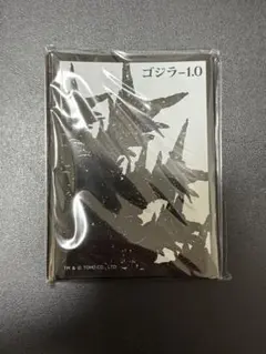 ゴジラ　スリーブ　30枚入　未開封