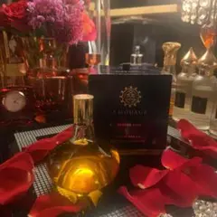 AMOUAGE DEVINE OUD