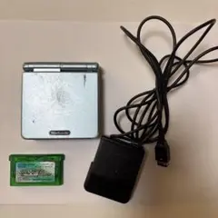 Nintendo Game Boy Advance SP &ポケモンエメラルド