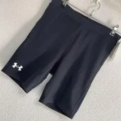 未使用　アンダーアーマー（UNDER ARMOUR）ローンチ ハーフタイツ L