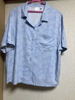 ジーユー　GU パターンシャツ（半袖）CHIIKAWA ちいかわ　シャツ
