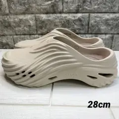 Item thumbnail for item 92b5d392-cf5b-48fc-9db8-2110af978b4a