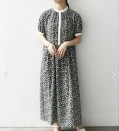 Ships any モノトーン フラワー コンビ ワンピース