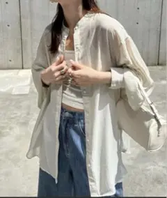 アンドミー　シアーボリュームスリーブストライプシャツ　グリーン　 Mサイズ
